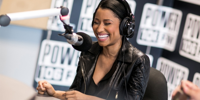 Klip Baru, Nicki Minaj Kembali Bikin Heboh Dunia thumbnail