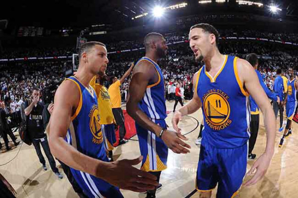 Stephen Curry Dan Rekor Three Point