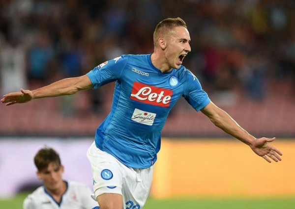 Sevilla Resmi Rekrut Marko Rog dari Napoli