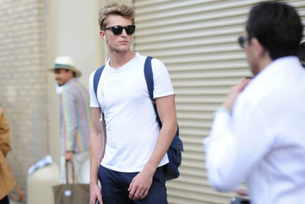 Mau Keliatan Keren Saat Memakai Kaos? Ini caranya!