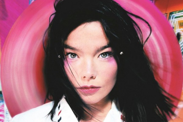 Musisi Ini Enggak Mau Ada Handphone di Konsernya