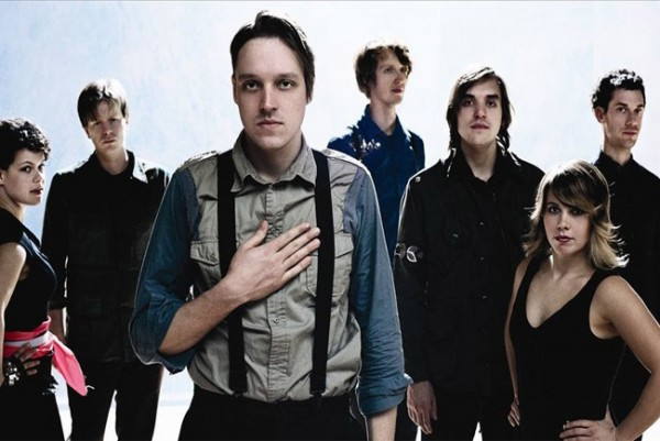 Deretan Band yang Punya Personil Super Banyak