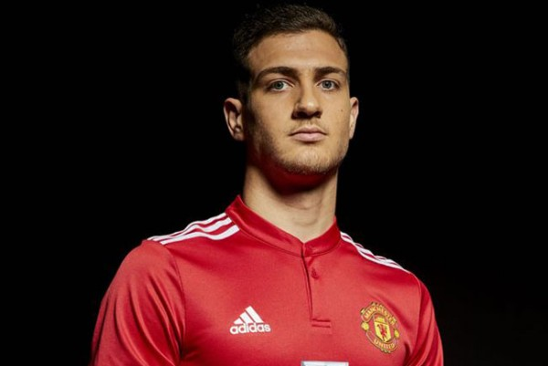 Fakta Menarik Tentang Diogo Dalot, Bek Muda yang Dibeli MU